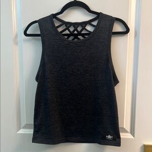 Under Armour Black Muscle Tee for Ultimate Comfort